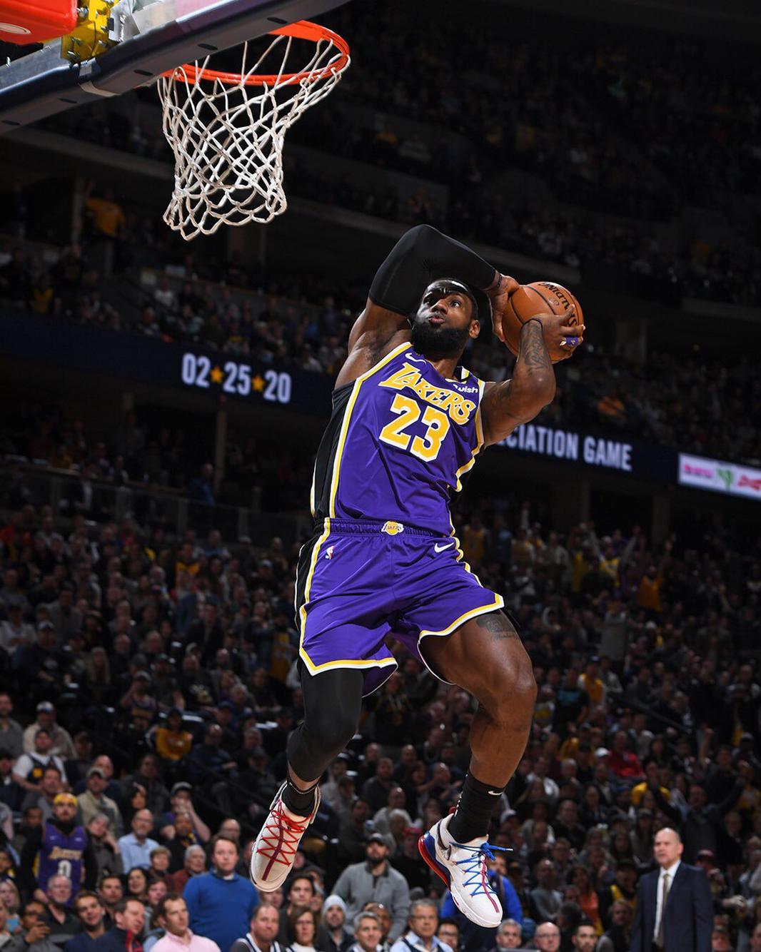 角度来看 角度来看