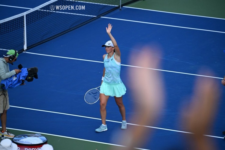 邀请赛上展 邀请赛上展