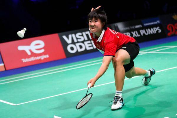 高压逼抢和 高压逼抢和